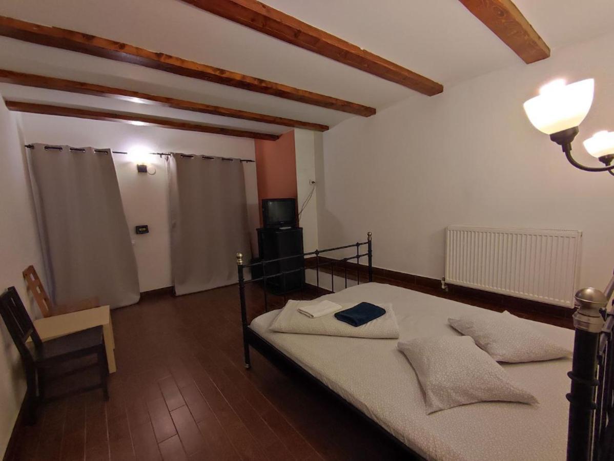 Scarlette Hotel Brasov Ngoại thất bức ảnh
