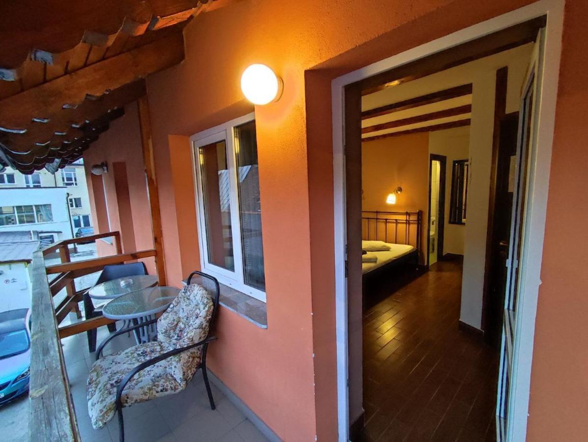 Scarlette Hotel Brasov Ngoại thất bức ảnh