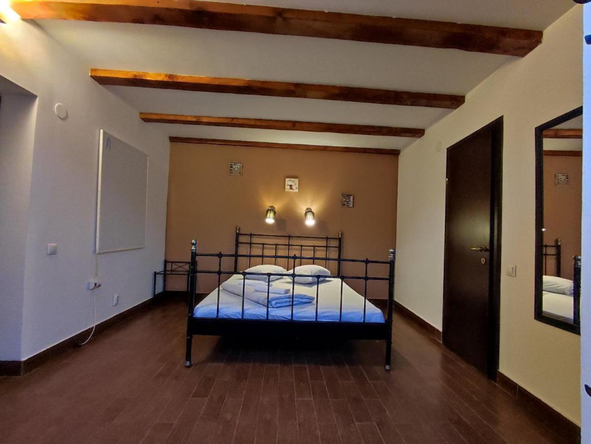 Scarlette Hotel Brasov Ngoại thất bức ảnh