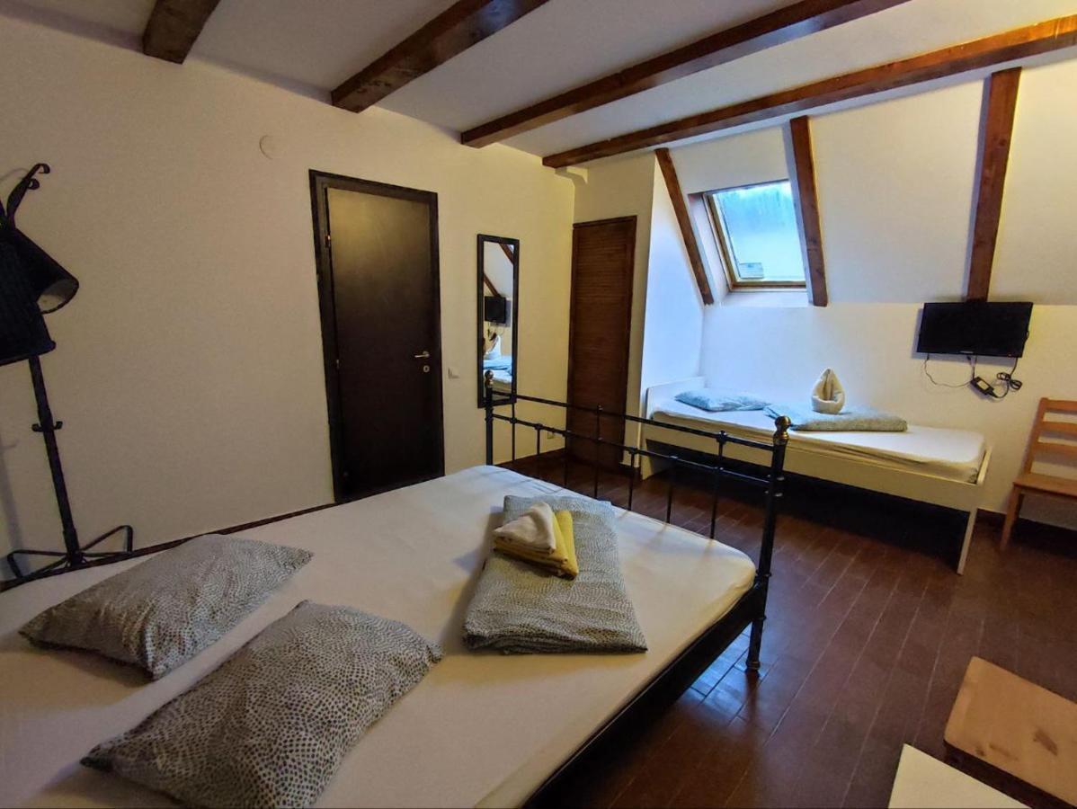 Scarlette Hotel Brasov Ngoại thất bức ảnh